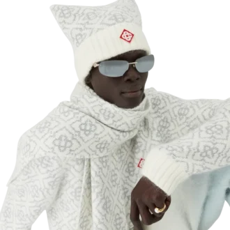 Căciulă de schi din mohair cu monogramă