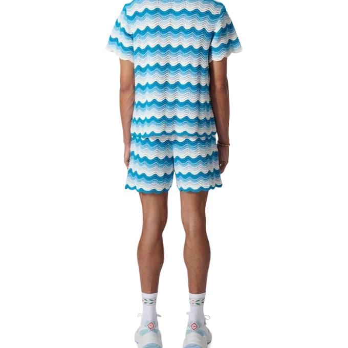 Cămășă croșetată cu gradient ondulat