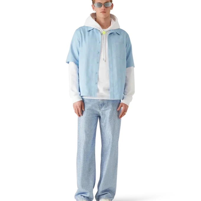 Cămășă cu mâneci scurte și monogramă albastru deschis