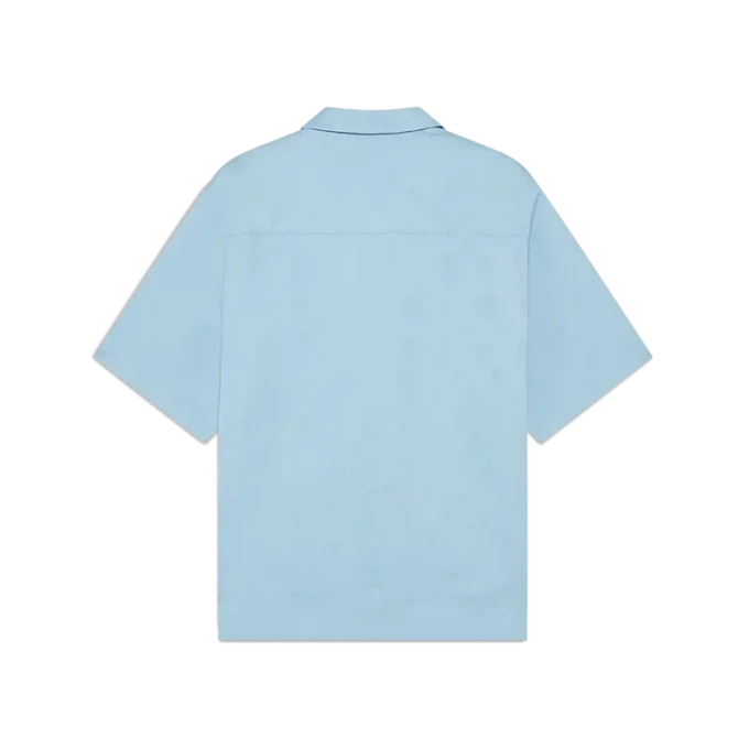 Cămășă cu mâneci scurte și monogramă albastru deschis