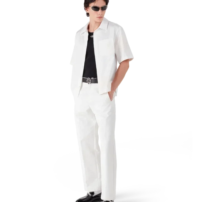 Cămașă albă cu mâneci scurte și monogramă Cămașă albă cu mâneci scurte și monogramă