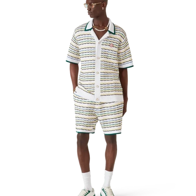 Cămașă cu cusături ascunse Cămașă cu cusături ascunse