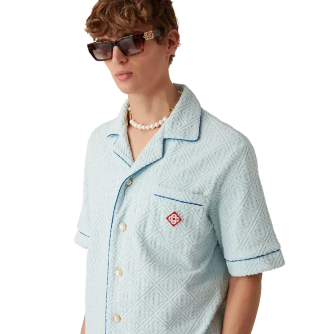 Cămașă cu mâneci scurte din material de prosop cu monogramă Cămașă cu mâneci scurte din material de prosop cu monogramă