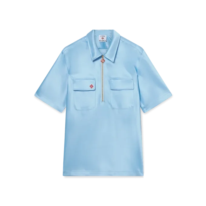 Cămașă cu mâneci scurte și fermoar pe un sfert din satin pentru pantaloni scurți