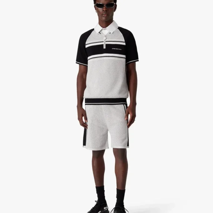 Cămășa de polo cu mâneci scurte, cu fermoar și dungi din plasă metalică