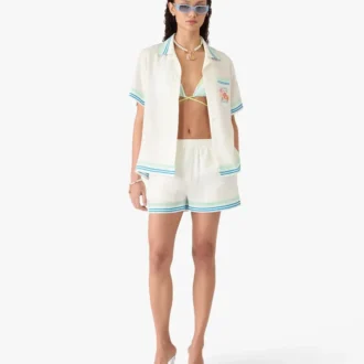 Cămașă din mătase cu mâneci scurte și guler cubanez cu imprimeu floral pe pantaloni scurți Cămașă din mătase cu mâneci scurte și guler cubanez cu imprimeu floral pe pantaloni scurți