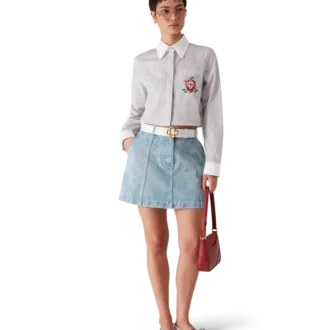 Cămașă scurtă din bumbac cu dungi subțiri și broderie