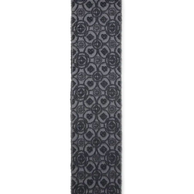 Eșarfă pufoasă din mohair cu monogramă