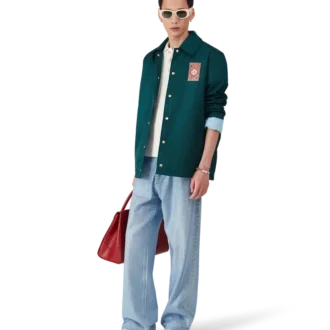 Jachetă de stadion cu logo gotic