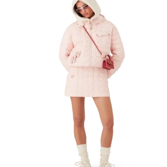 Jachetă matlasată din nailon cu glugă