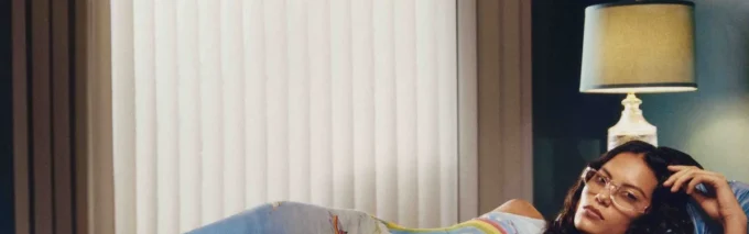 Ochelari de soare subțiri roz și portocalii