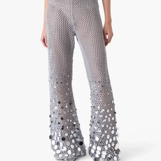 Pantaloni cu croșetat argintiu oglindă