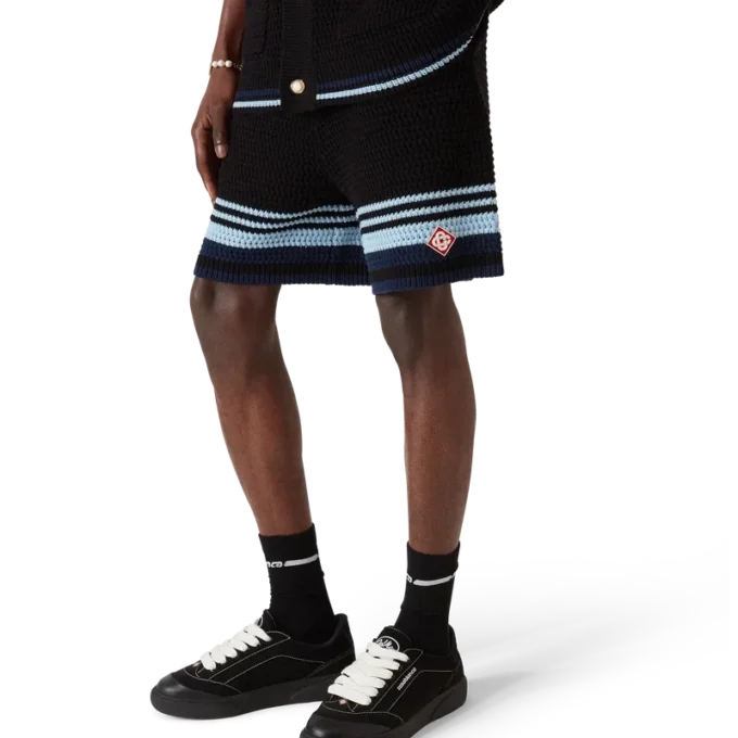 Pantaloni scurți din bumbac croșetat Pantaloni scurți din bumbac croșetat