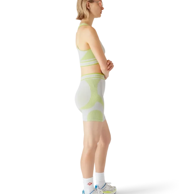 Pantaloni scurți fără cusături