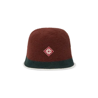 Pălărie croșetată cu dungi Pălărie croșetată cu dungi