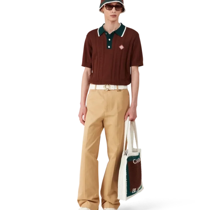 Pălărie croșetată cu dungi