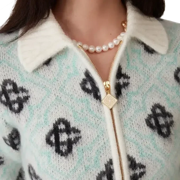 Pulover cu fermoar din mohair cu monogramă