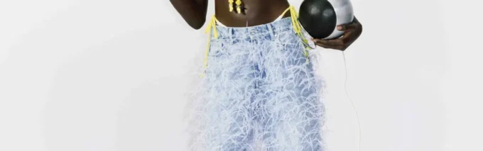 Top de bikini cu șnururi și mărgele Optic Drop