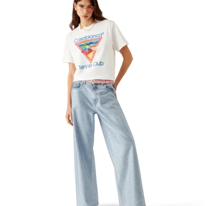 Tricou cu simbolul clubului de tenis