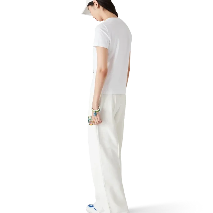 Tricou cu simbolul clubului de tenis