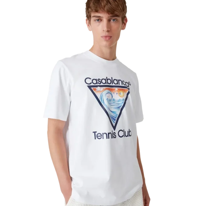 Tricou cu simbolul clubului de tenis
