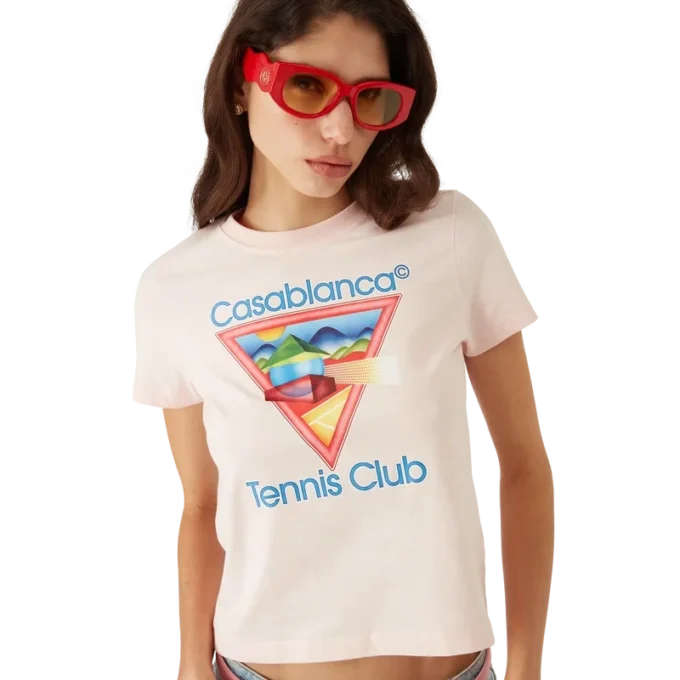 Tricou cu simbolul clubului de tenis