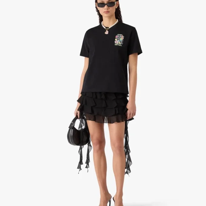 Tricou negru cu mâneci scurte și grafite în dungi