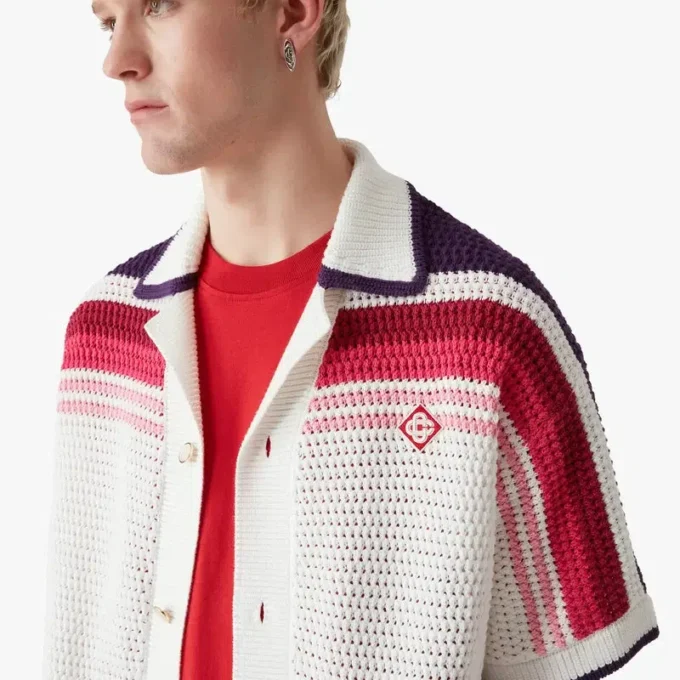 Tricou polo cu mâneci scurte și dungi albe Tricou polo cu mâneci scurte și dungi albe