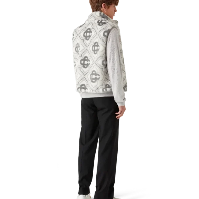 Vestă din blană artificială cu monogramă