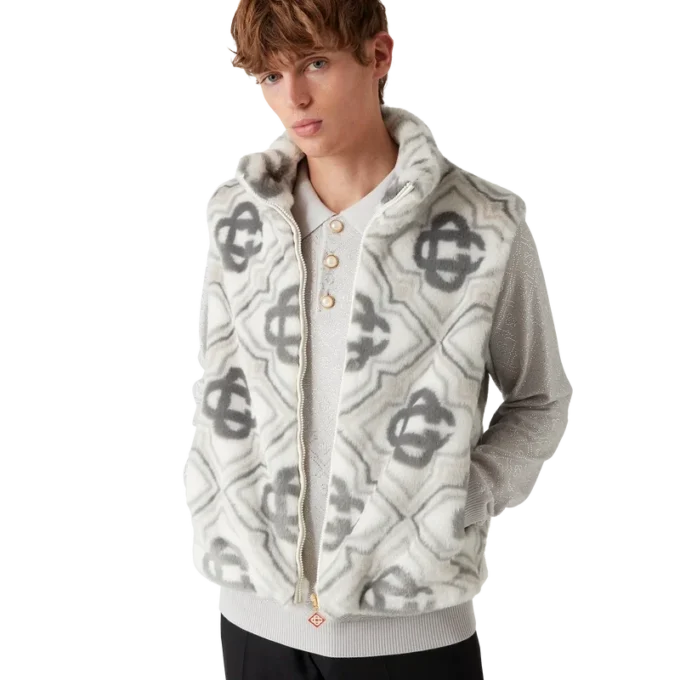 Vestă din blană artificială cu monogramă